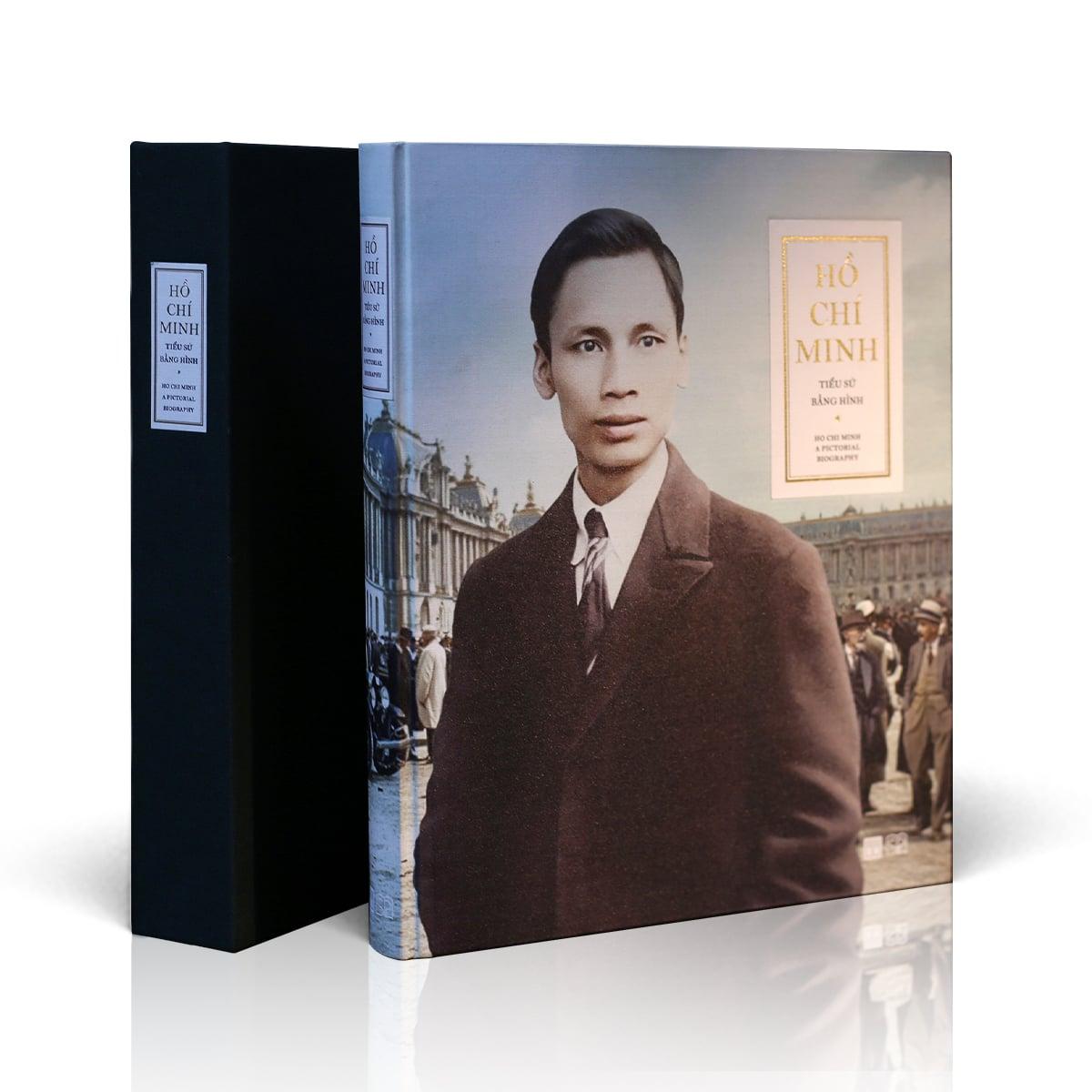 Sách Hồ Chí Minh tiểu sử bằng hình ấn bản giới hạn bìa vải