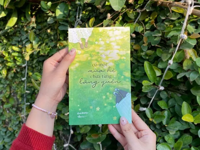 Giới thiệu sách Có Một Mùa Hè Chưa Từng Lãng Quên PDF dành cho bạn đọc trẻ