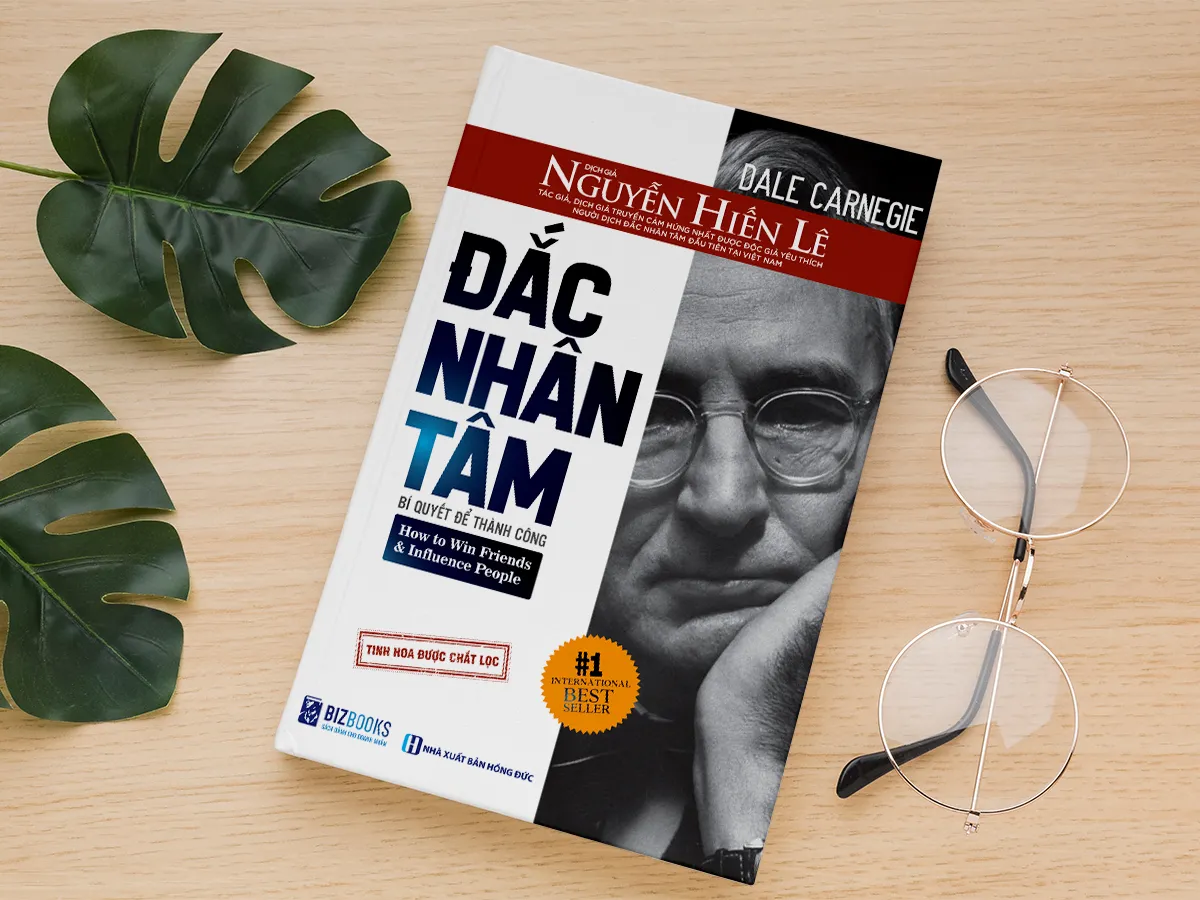 Sách Đắc Nhân Tâm phiên bản bỏ túi tiện lợi, sẵn sàng đồng hành trên con đường thành công.