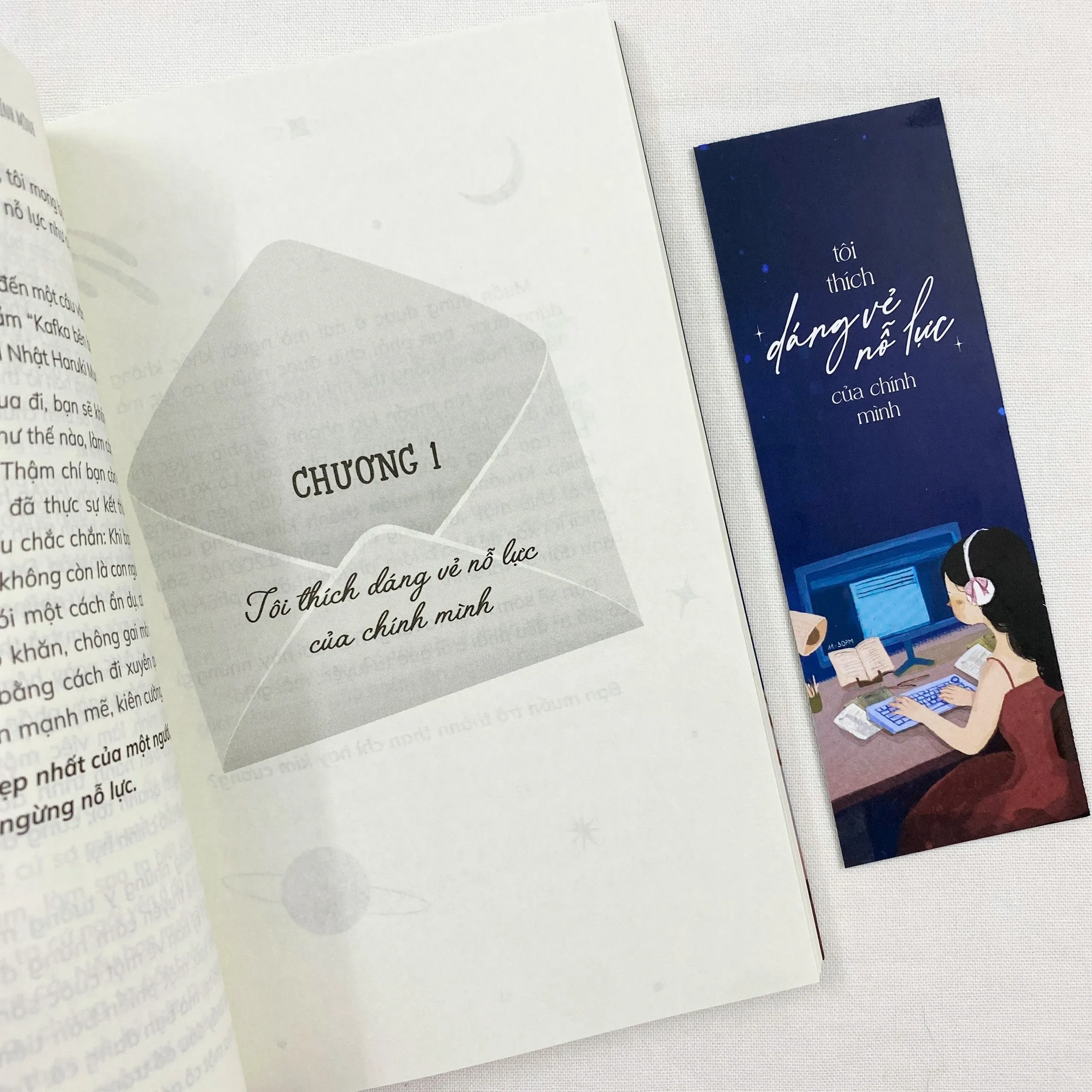 Bìa sách Tôi thích dáng vẻ nỗ lực của chính mình - nhấn mạnh hành trình vượt khó