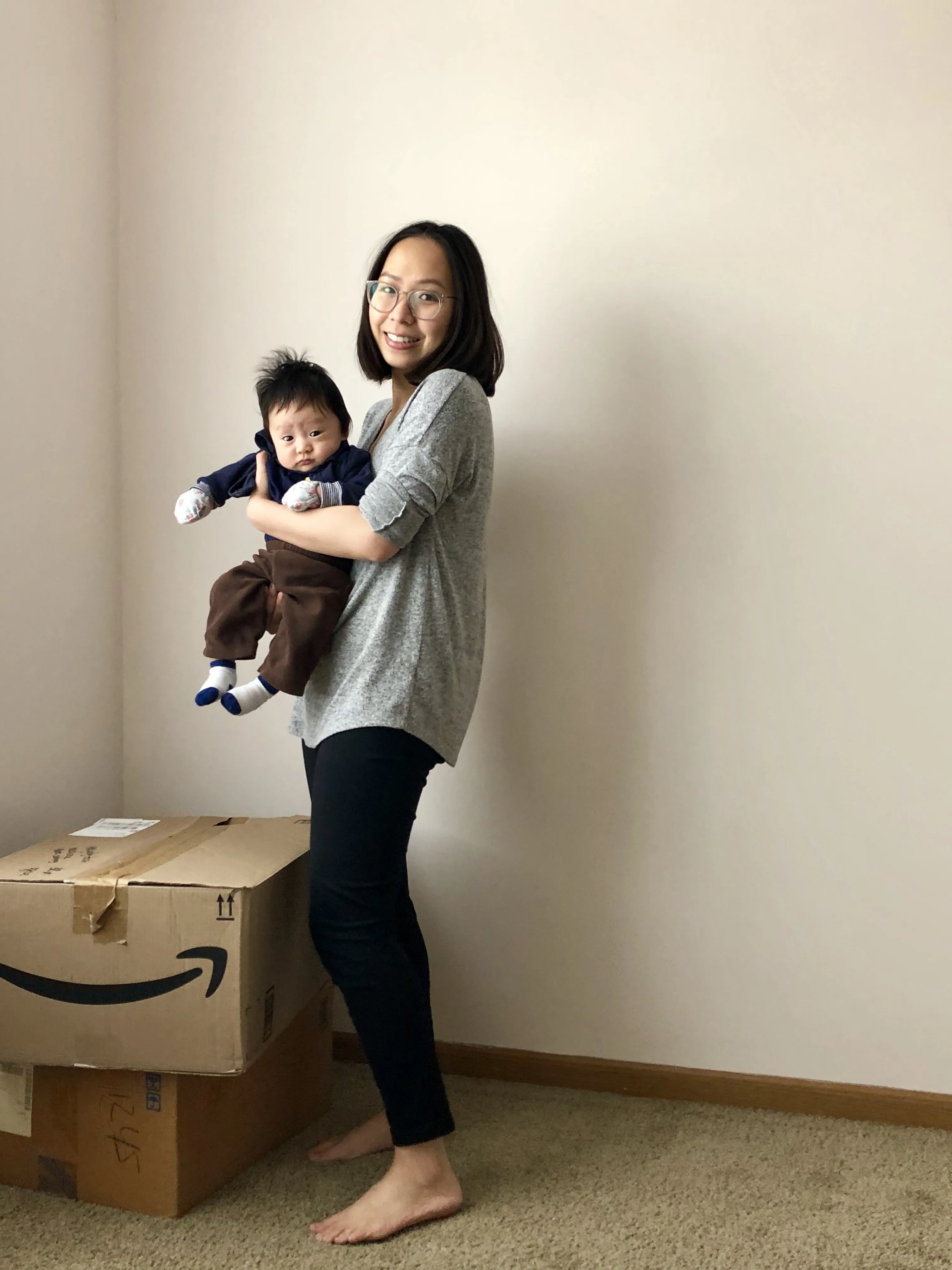 Gia đình chuyển nhà trong mùa đông tuyết trắng khi bé Jaden 3 tháng tuổi