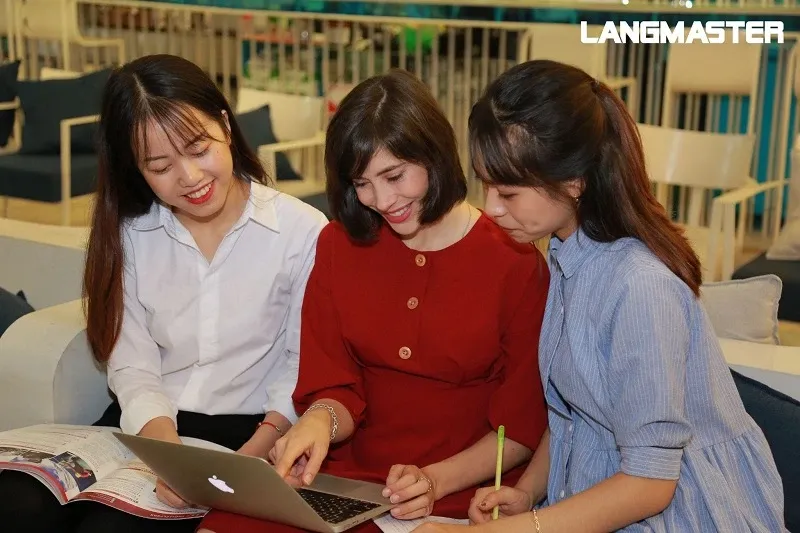 Học ngữ pháp tiếng Anh cần lộ trình bài bản và tài liệu phù hợp