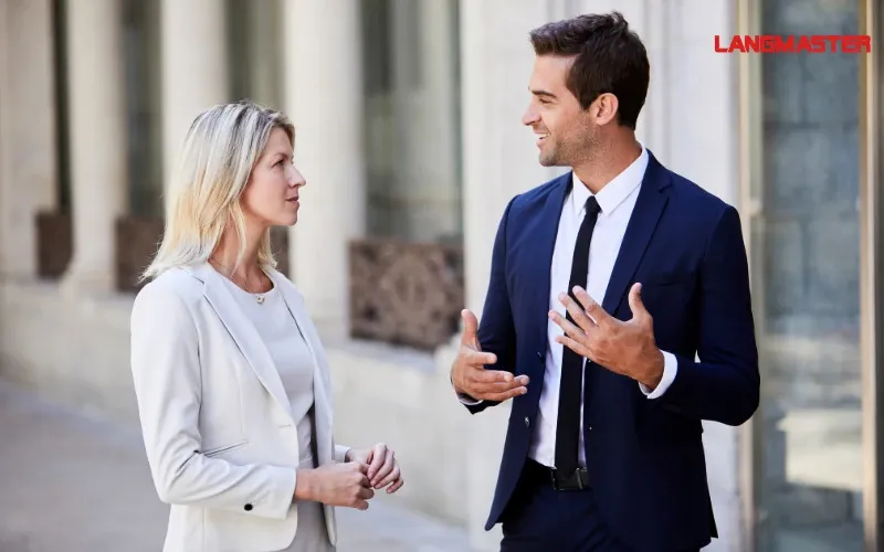 Kỹ năng giao tiếp hiệu quả giúp kết nối và xây dựng mối quan hệ