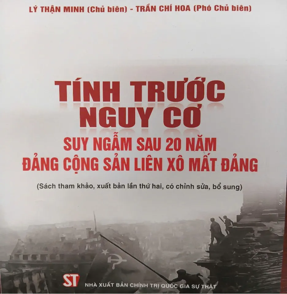 Bìa sách Tính trước nguy cơ suy ngẫm sau 20 năm Đảng Cộng sản Liên Xô mất Đảng PDF của Lý Thận Minh