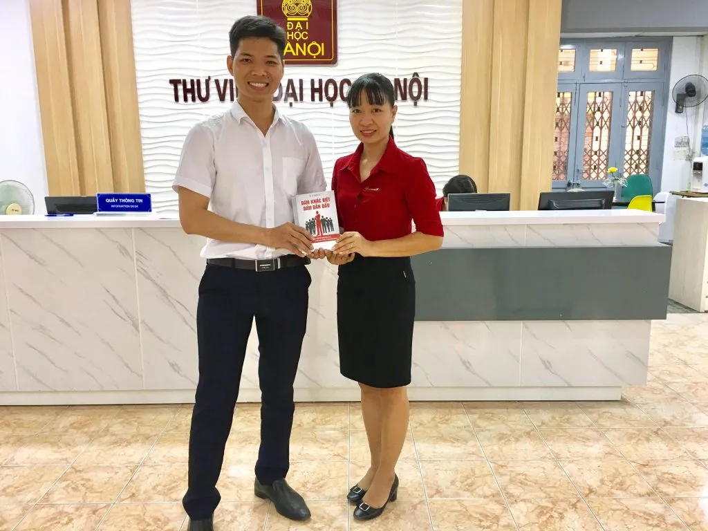 Người đọc chia sẻ cảm nhận về sách Dám Khác Biệt Dám Dẫn Đầu