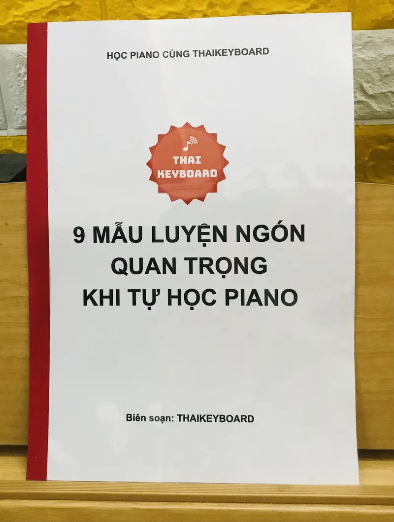 Tài liệu 9 mẫu luyện ngón piano cơ bản PDF từ THAIKEYBOARD giúp cải thiện kỹ thuật
