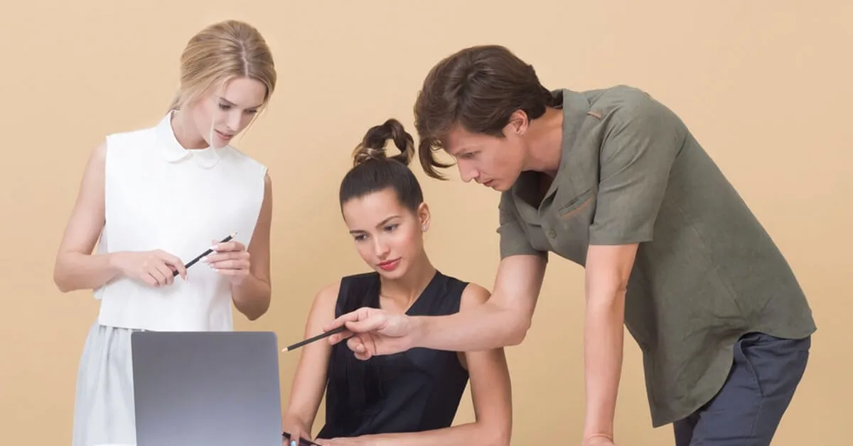 Yếu tố con người đóng vai trò quan trọng trong marketing dịch vụ