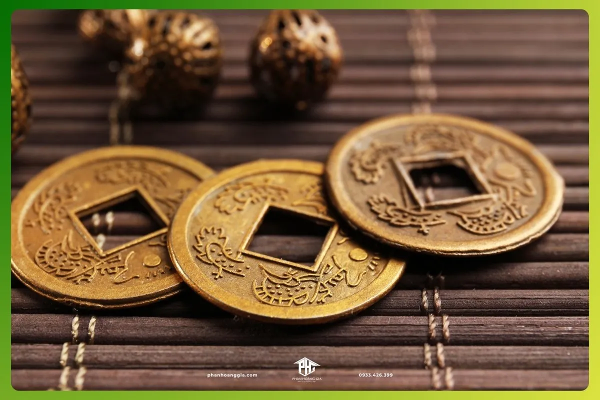 Đồng xu phong thủy cổ giúp giảm hao tài, tăng may mắn cho người Canh Ngọ 1990