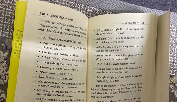 Review chi tiết sách Mưu hèn kế bẩn nơi công sở