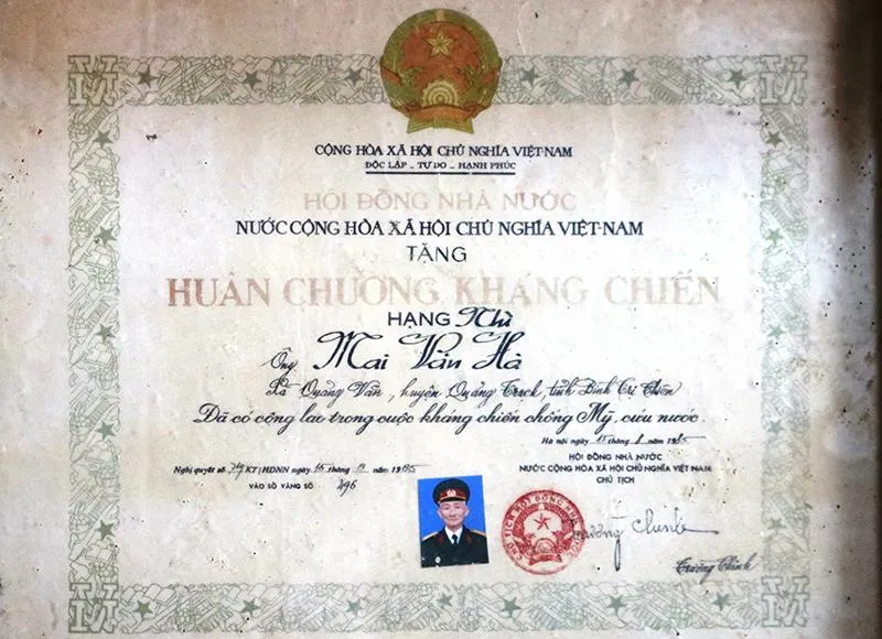 Ông Mai Văn Hà và Huân chương Kháng chiến hạng Nhì ghi nhận đóng góp trên tuyến lửa Trường Sơn