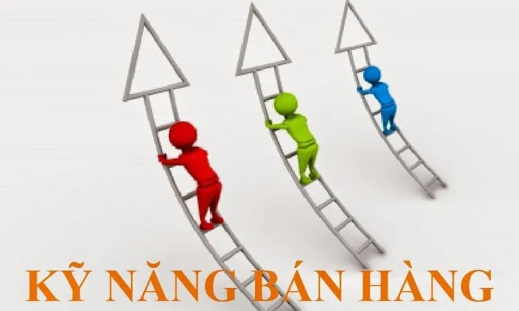 Một người đang phân tích biểu đồ và ghi chú về insight khách hàng để cải thiện kỹ năng bán hàng